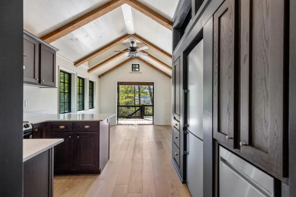 261 Rock Face Trail Highlands NC 28741