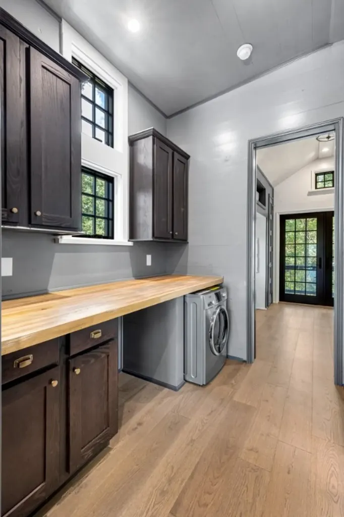 261 Rock Face Trail Highlands NC 28741