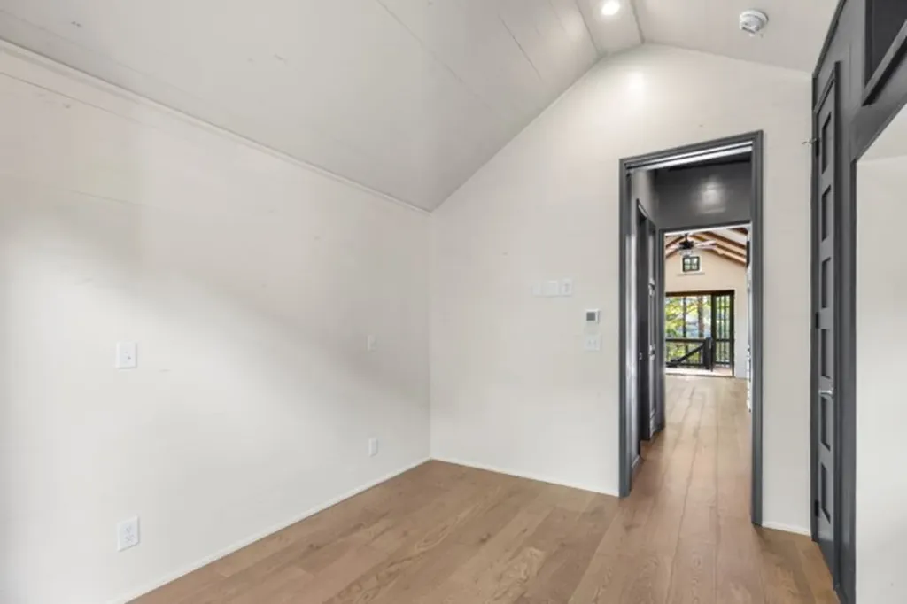 261 Rock Face Trail Highlands NC 28741