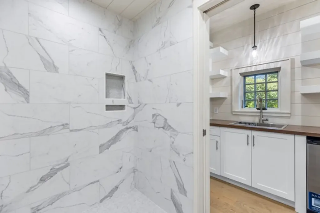 261 Rock Face Trail Highlands NC 28741