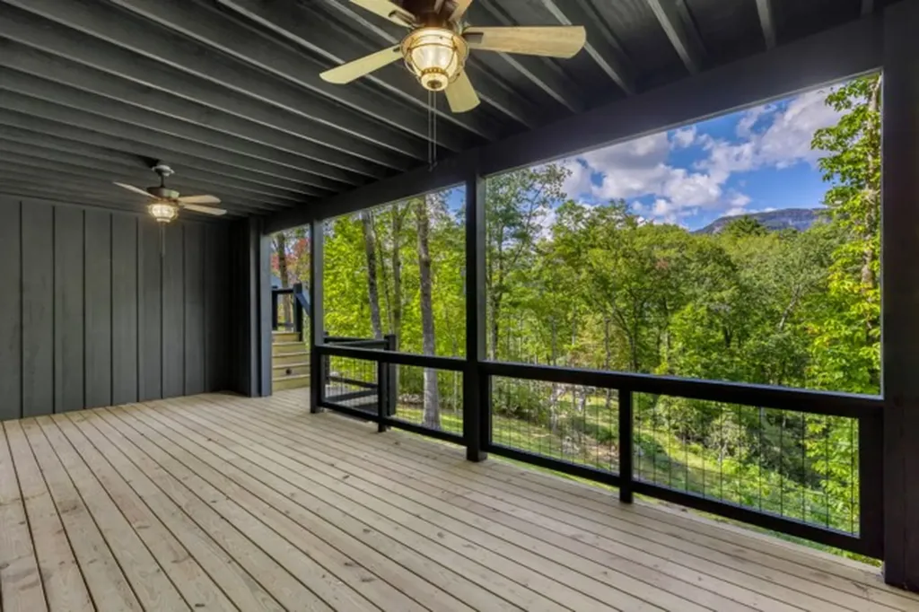 261 Rock Face Trail Highlands NC 28741