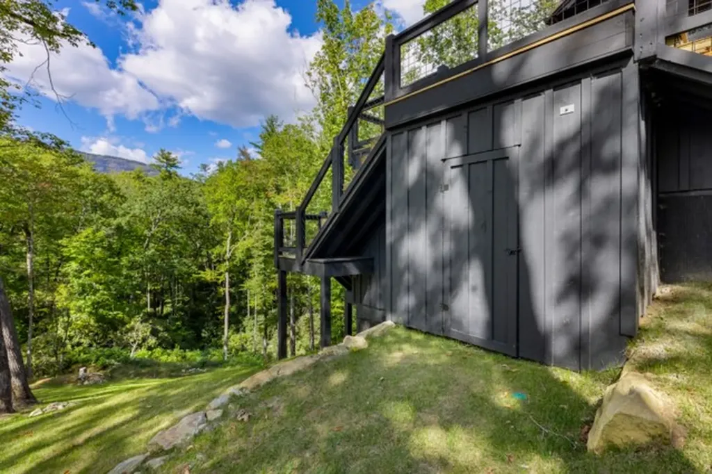 261 Rock Face Trail Highlands NC 28741