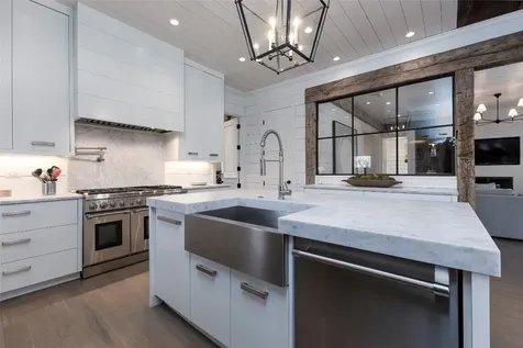 32 Bowline Court Cashiers NC 28717