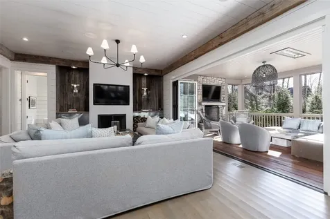 32 Bowline Court Cashiers NC 28717