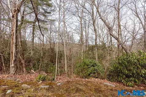 364 Cross Creek Trail Cullowhee NC 28723