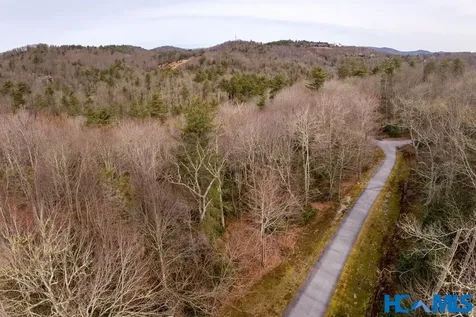 364 Cross Creek Trail Cullowhee NC 28723