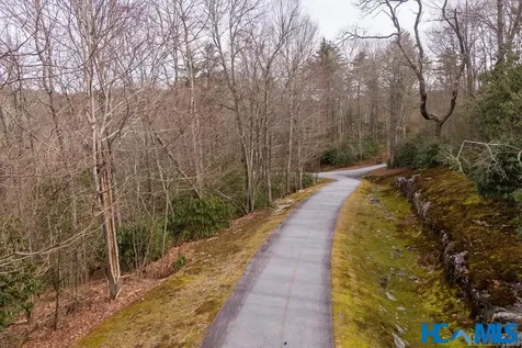 364 Cross Creek Trail Cullowhee NC 28723