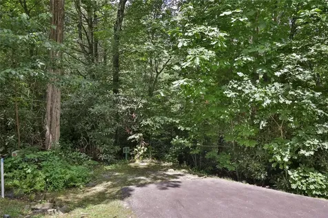 364 Cross Creek Trail Cullowhee NC 28723
