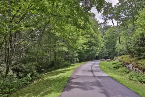 364 Cross Creek Trail Cullowhee NC 28723