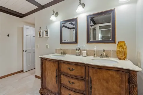 1100 Claire Lane Highlands NC 28741