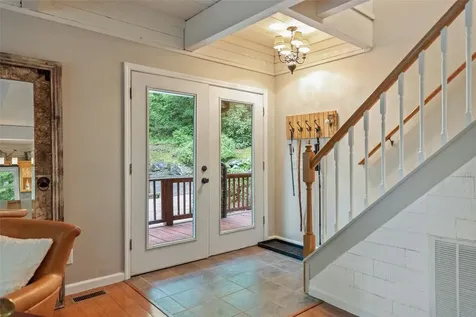 1100 Claire Lane Highlands NC 28741