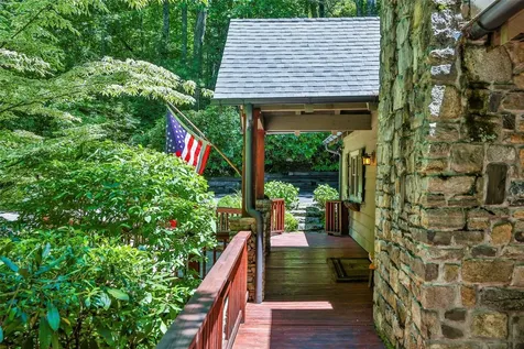 1100 Claire Lane Highlands NC 28741