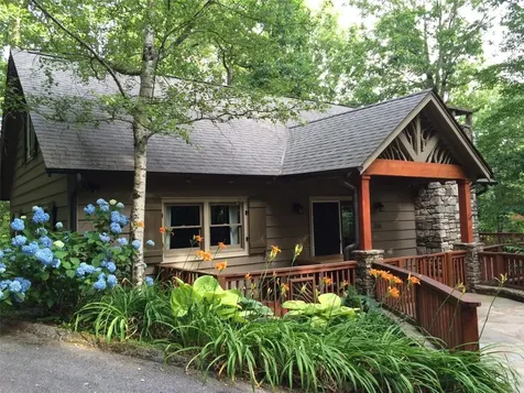 1100 Claire Lane Highlands NC 28741