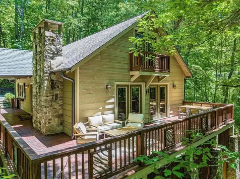 1100 Claire Lane Highlands NC 28741