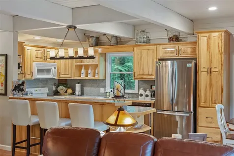 1100 Claire Lane Highlands NC 28741