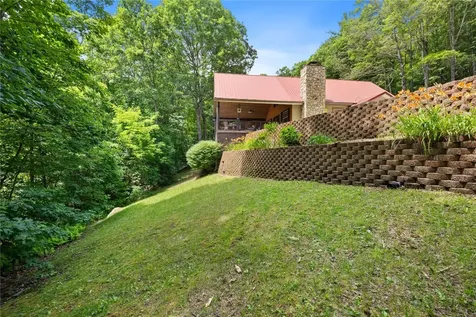 39 Trailwood Lane Scaly Mountain NC 28775