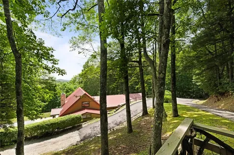 39 Trailwood Lane Scaly Mountain NC 28775