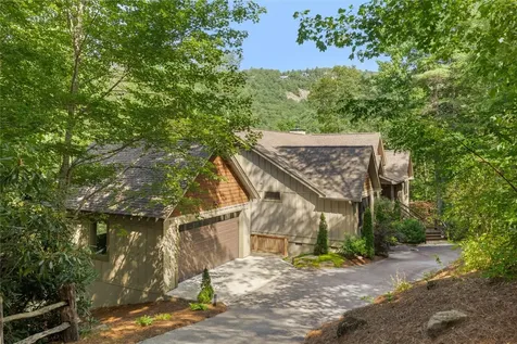 1034 E Rochester Drive Cashiers NC 28717