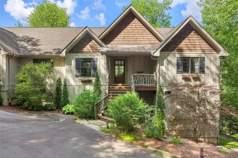 1034 E Rochester Drive Cashiers NC 28717