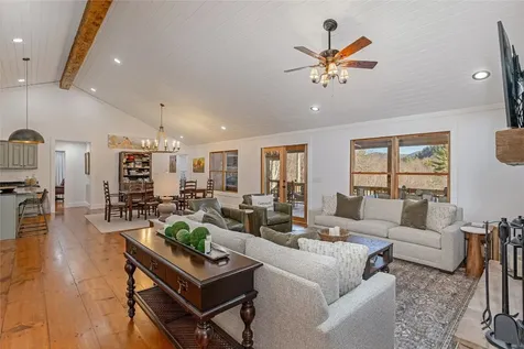 1034 E Rochester Drive Cashiers NC 28717