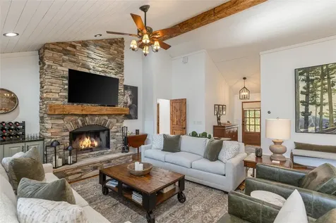 1034 E Rochester Drive Cashiers NC 28717