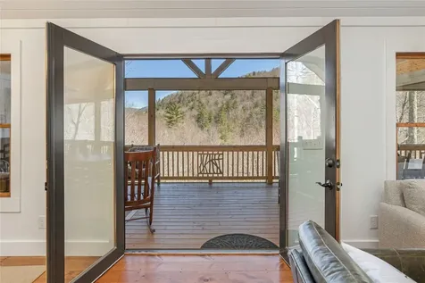 1034 E Rochester Drive Cashiers NC 28717