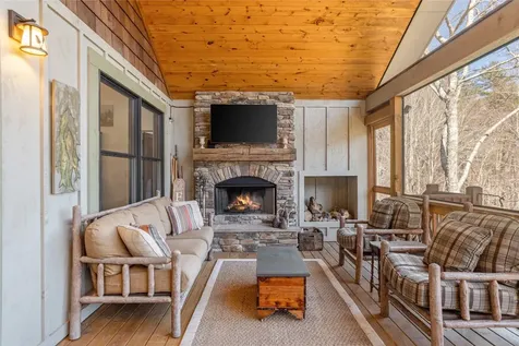 1034 E Rochester Drive Cashiers NC 28717