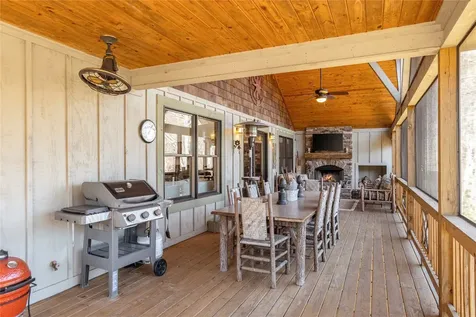 1034 E Rochester Drive Cashiers NC 28717