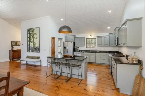 1034 E Rochester Drive Cashiers NC 28717