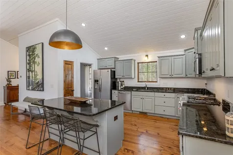 1034 E Rochester Drive Cashiers NC 28717