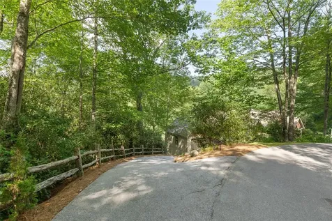 1034 E Rochester Drive Cashiers NC 28717