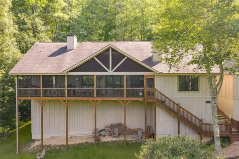 1034 E Rochester Drive Cashiers NC 28717