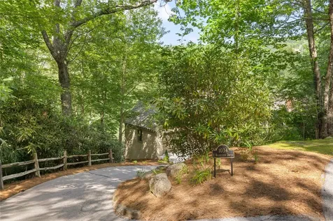 1034 E Rochester Drive Cashiers NC 28717