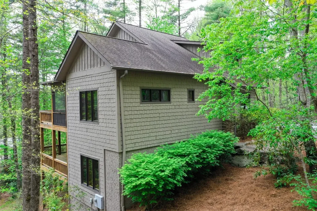 347 Scotch Highlands Loop Sapphire NC 28774