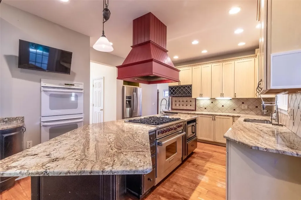 222 Notta Road Cullowhee NC 28723