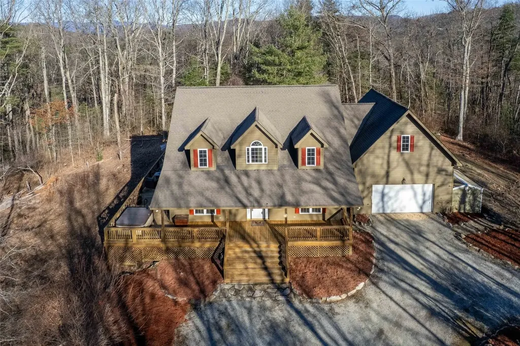 222 Notta Road Cullowhee NC 28723