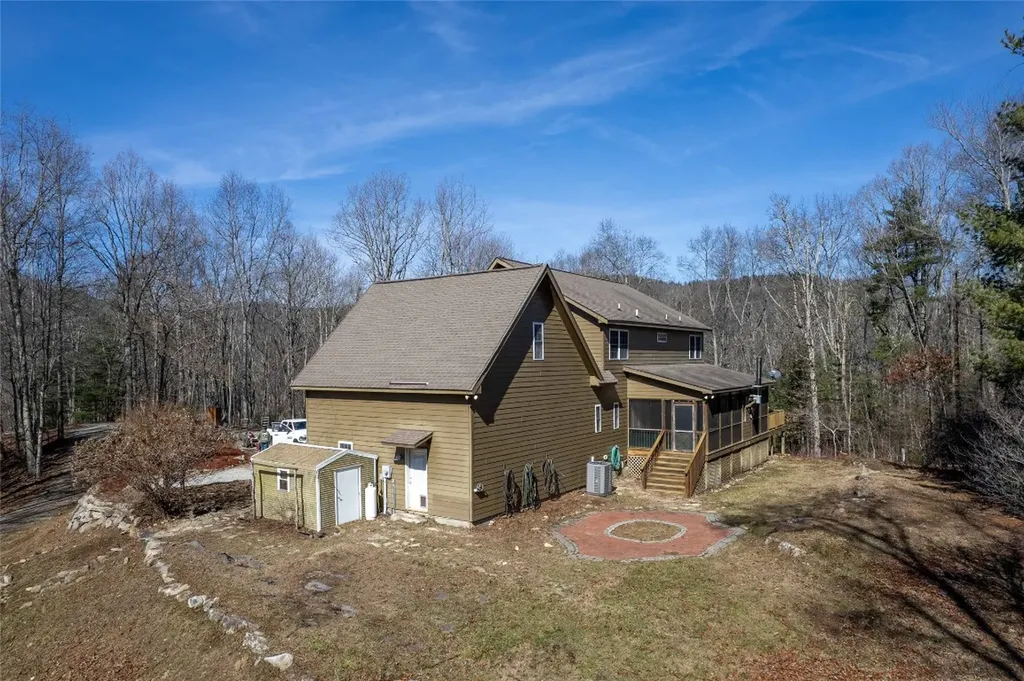 222 Notta Road Cullowhee NC 28723