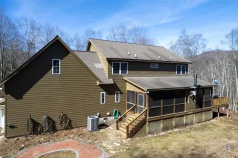 222 Notta Road Cullowhee NC 28723