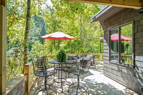 711 Flat Mountain Road Highlands NC 28741