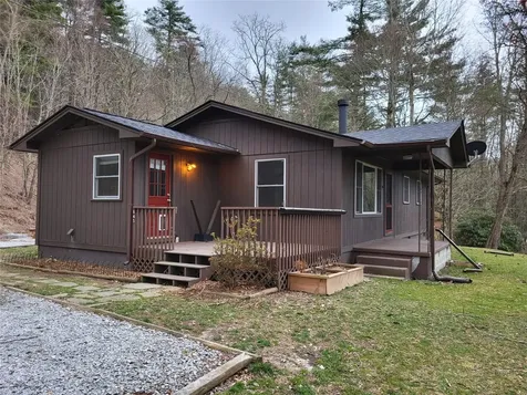 645 Cole Mountain Circle Highlands NC 28741