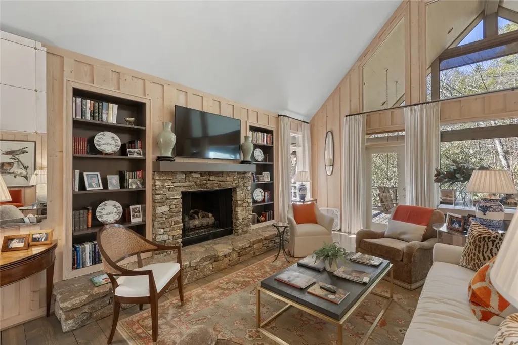 120 Wildflower Drive Cashiers NC 28717