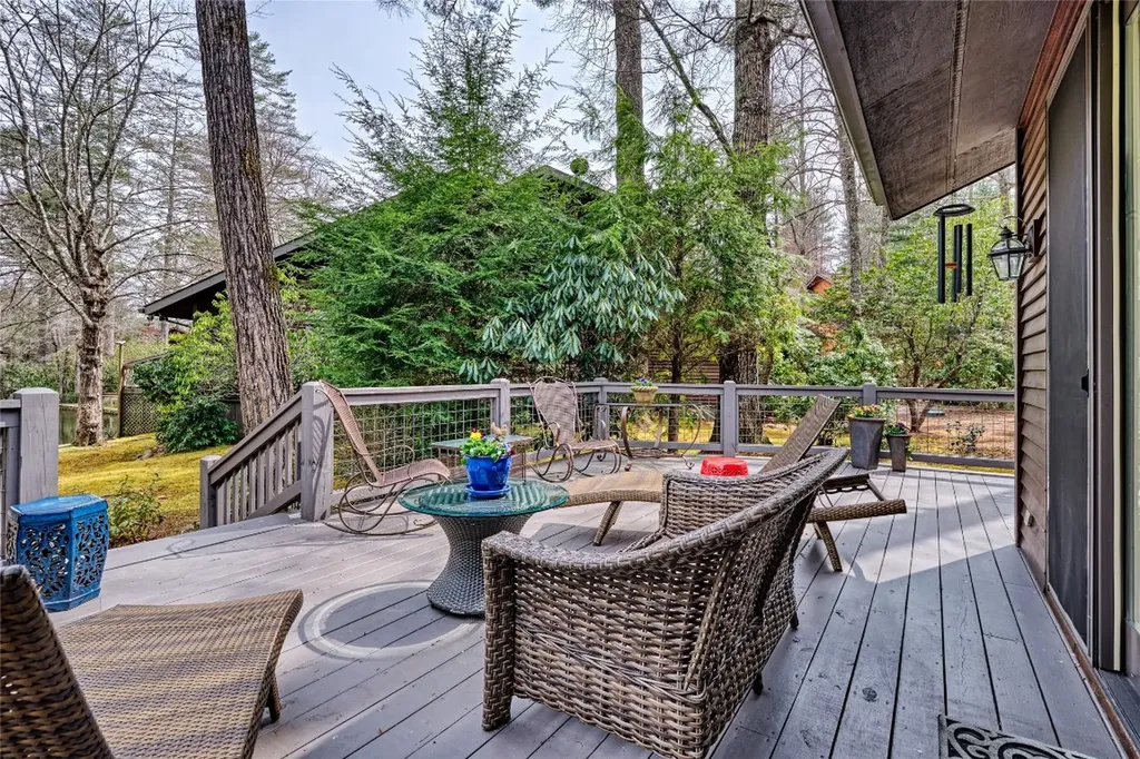 9 Old Prestwick Sapphire NC 28774