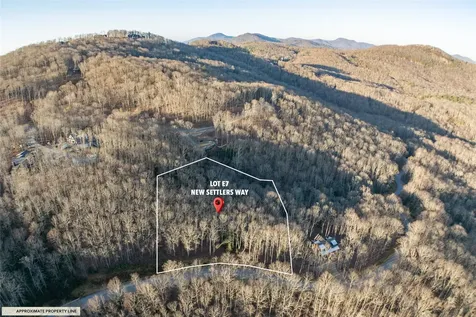 Lot E7 New Settler's Way Glenville NC 28736