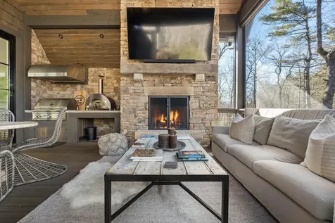 5 Hidden Well Lane Cashiers NC 28717