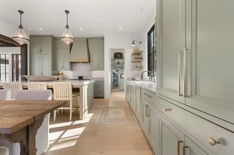 5 Hidden Well Lane Cashiers NC 28717