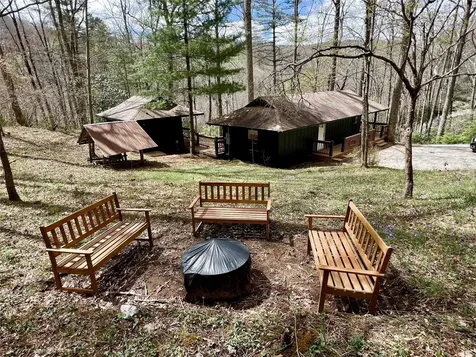 402 N Norton Road Cashiers NC 28717