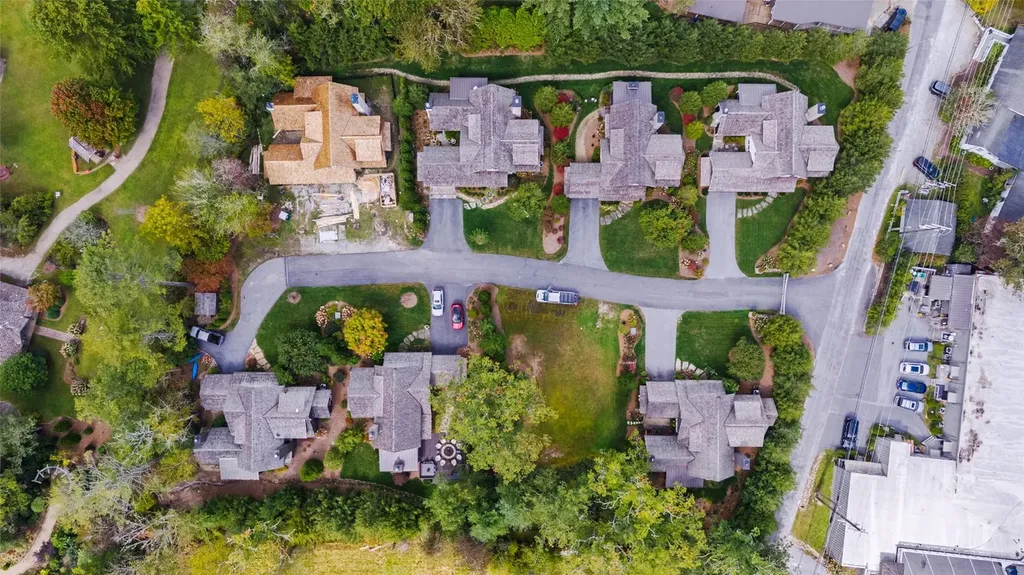 50 Cottage Walk Cashiers NC 28717