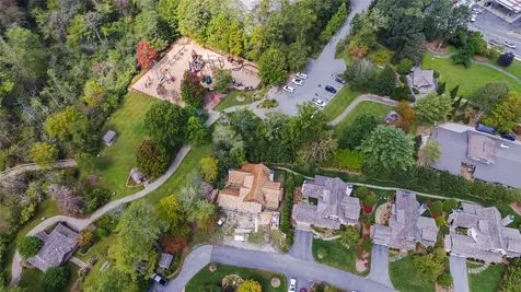 50 Cottage Walk Cashiers NC 28717