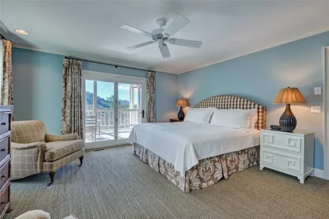 1194 Claire Lane Highlands NC 28741