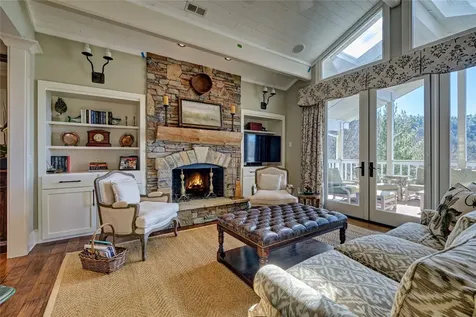 1194 Claire Lane Highlands NC 28741